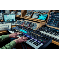 Novation Remote 49 SL MKIII - Vue 2