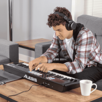 Alesis V49 MkII - Vue 7